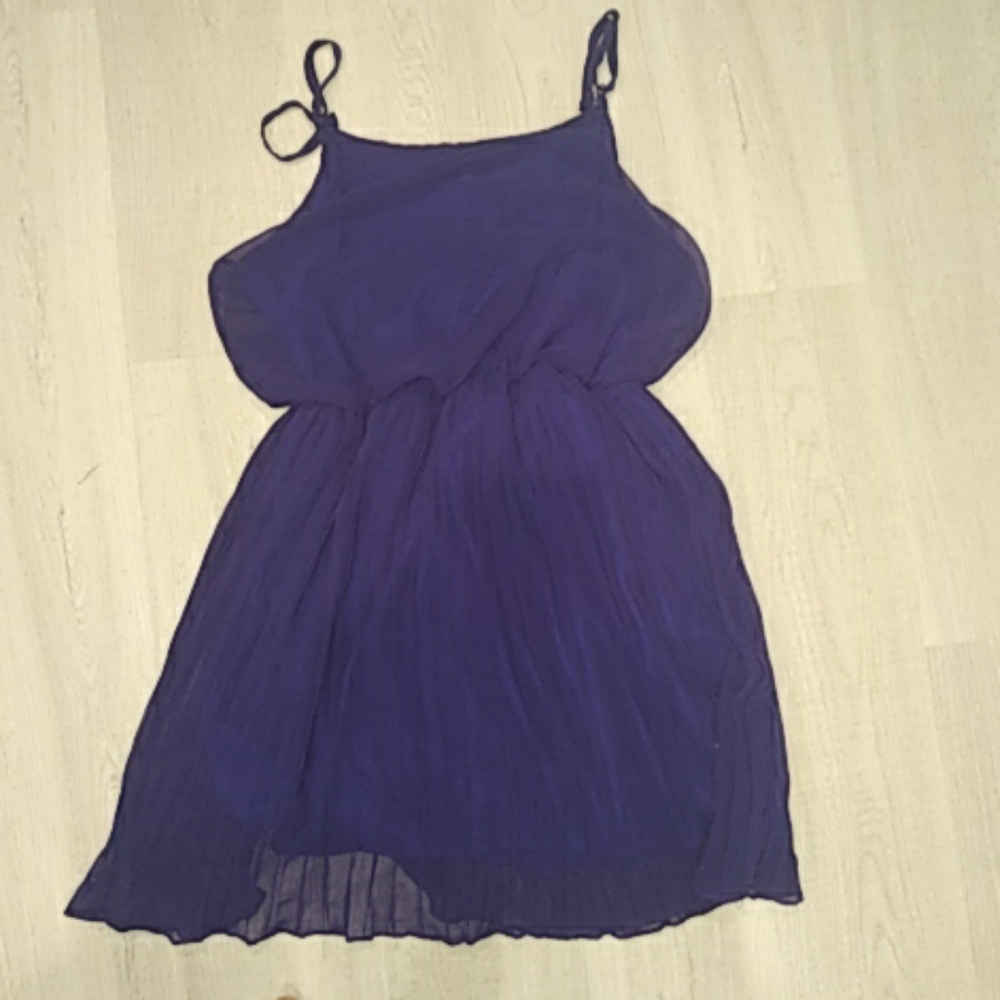 Sheer purple dress - Picture 6 of 8